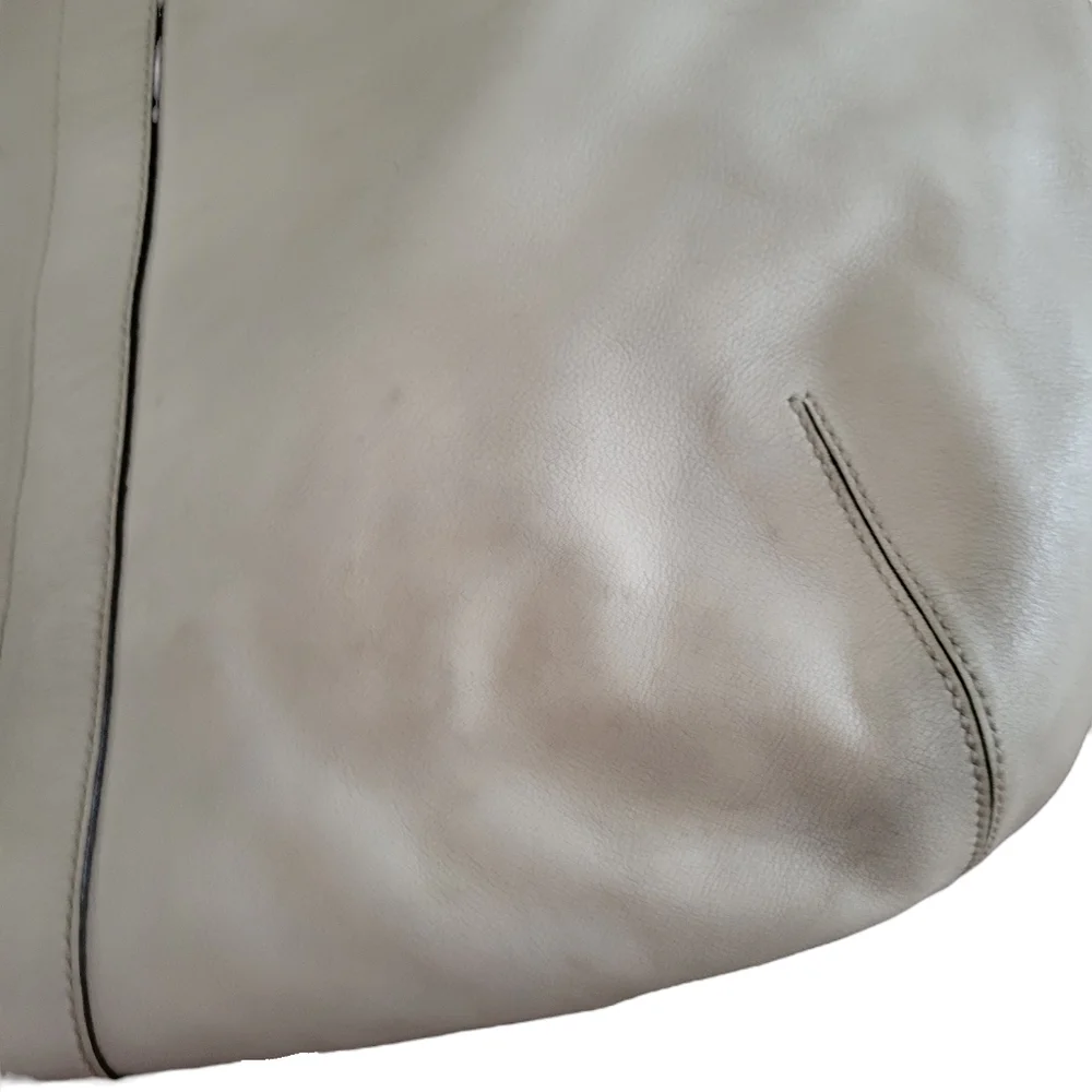 Large Coach white leather bag - Picture 8 of 16
